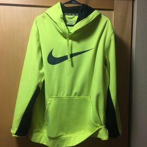Nike Therma-Fit Sweatshirt